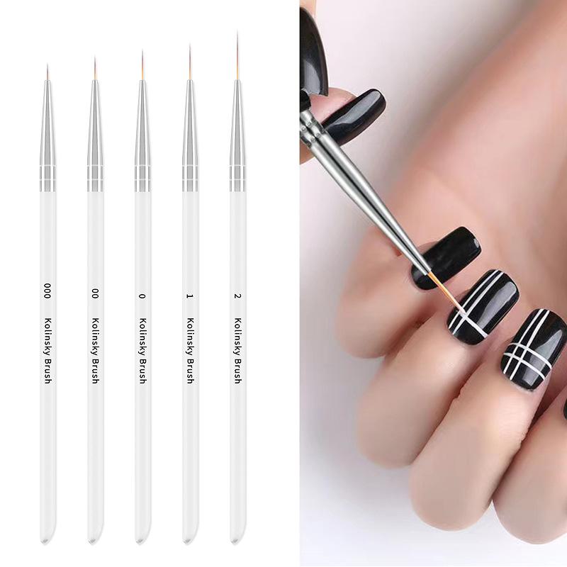 Набор ультратонких японских ручек для нейл-арта: Набор из 5 кистей для создания изящных контуров, вырезания цветов и прорисовки деталей.