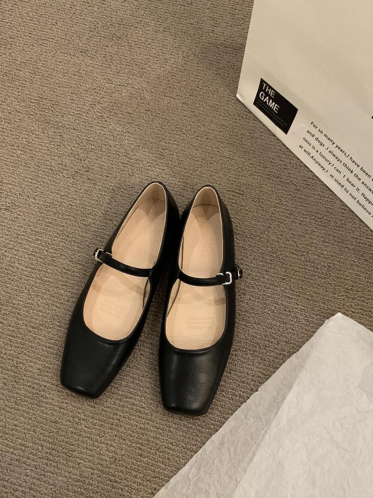 Ретро квадратный носок, неглубокий вырез, туфли-лодочки, женские 2024 новые весна-осень, корейская версия, нежный сказочный стиль, толстый каблук, туфли Мэри Джейн