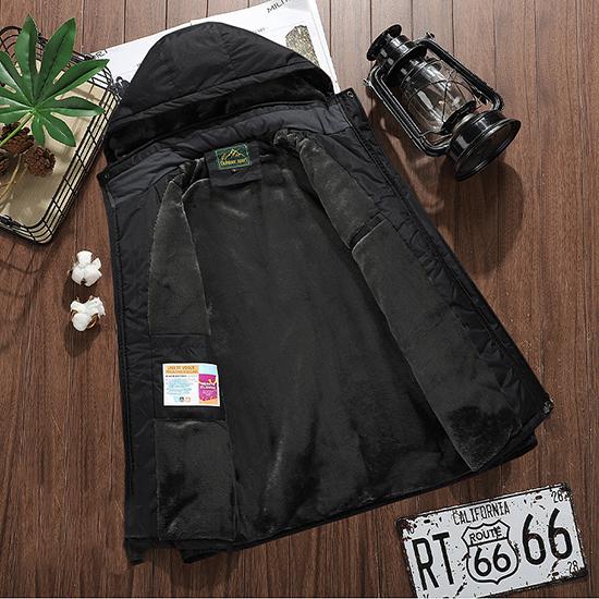 Autumn and Winter Charge Coat Men's Plush and Thickened Trendy Cotton Coat Outdoor Mountaineering Suit Cold Resistant and Warm Large Coat