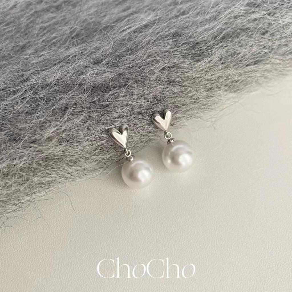 Серебряные серьги с сердечками и жемчугом с иглами из серебра 925 пробы