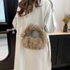 Autumn and Winter Plush Cloud Bag Female Cute Fashion Chain Shoulder Messenger Bag Niche Portable Fluff Bag