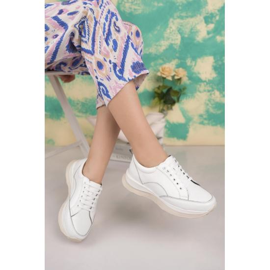 Shoes and Sandals Full Mold Lightweight Polyurethane Sole Women's Casual Sneaker Shoes