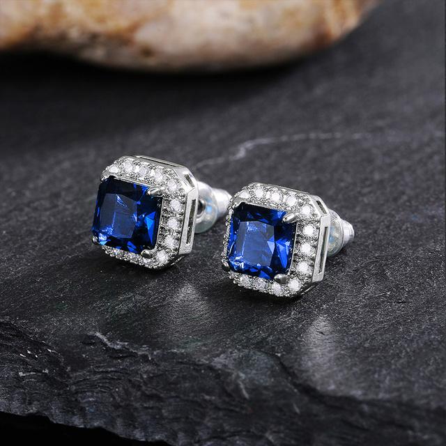 Gorgeous Green Cubic Zirconia Stud Earrings for Women Noble Wedding Party Earring Fine Birthday Gift Lady Fashion Jewelry