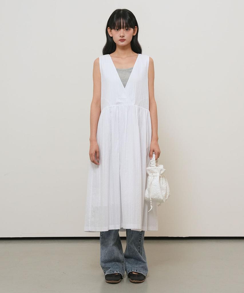 General Idea Loose Fit Sleeveless Floral Dress [White] / Gf2Lop517