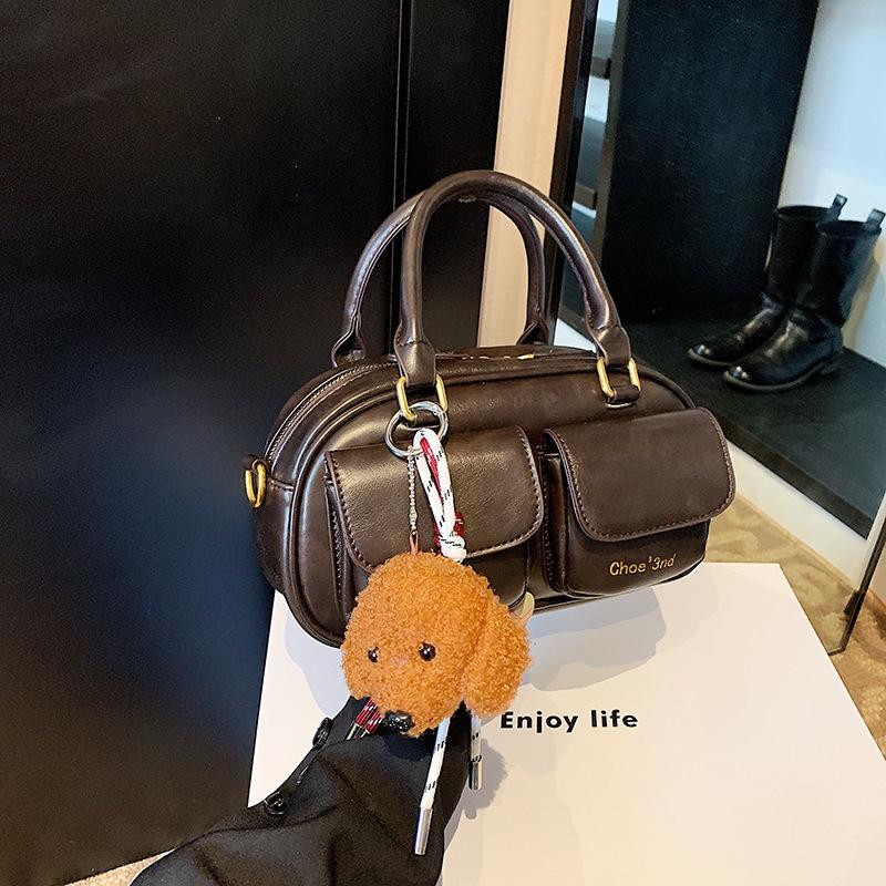 Оптовая нишевая сумка для боулинга женская 2025 новая модная ретро сумочка универсальная на плечо сумка-мессенджер