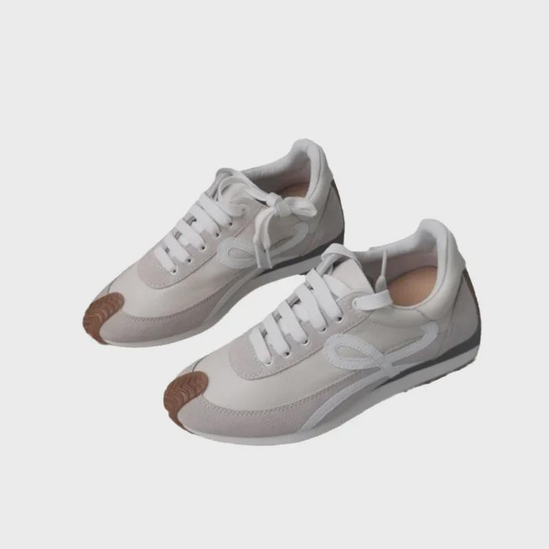 Retro German Thick-Soled Sports Casual Shoes with New Color Lace-Up Design - Genuine Leather Forrest Gump Style White Sneakers