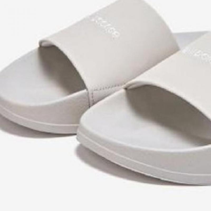 New Balance Магазин подлинных тапочек Slide Sd1101iiv2