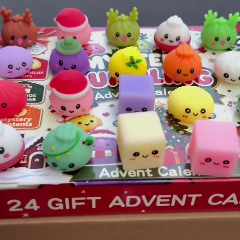 24Pcs Christmas Toy Christmas Fidget Toy Set Slow Rising Squeeze Toy Christmas Gift