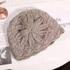 Женская шапка осень-зима, корейская версия, элегантная трехмерная трехмерная вязаная теплая шерстяная шапка из мохера с большим цветком