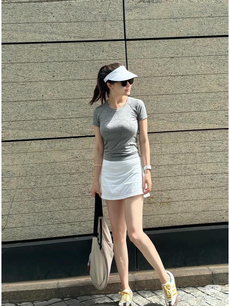 Lulu Swiftly Tech Short Sleeve T-shirt - Breathable Running Fitness & Yoga Wear