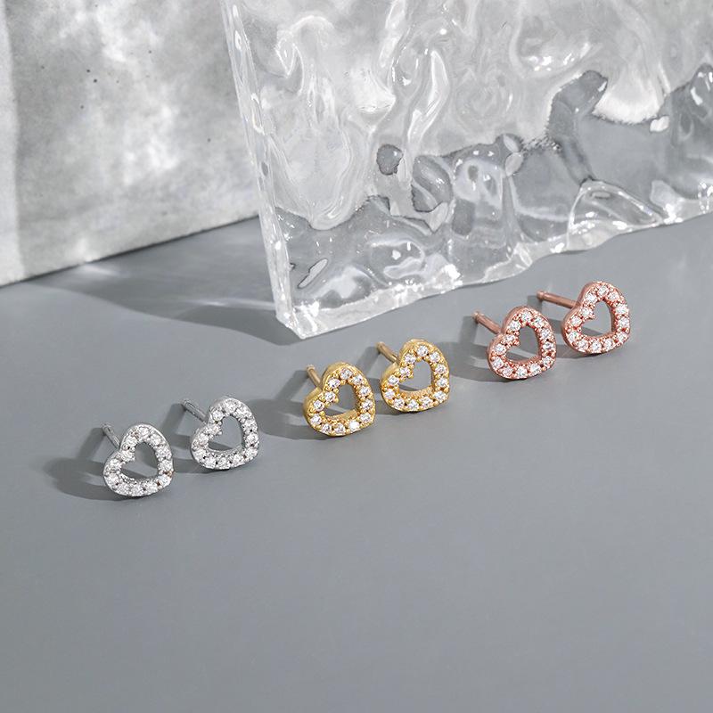 Korean Style 18K Diamond Heart Earrings with 3A Zircon - Versatile, Fashionable, and Simple Design