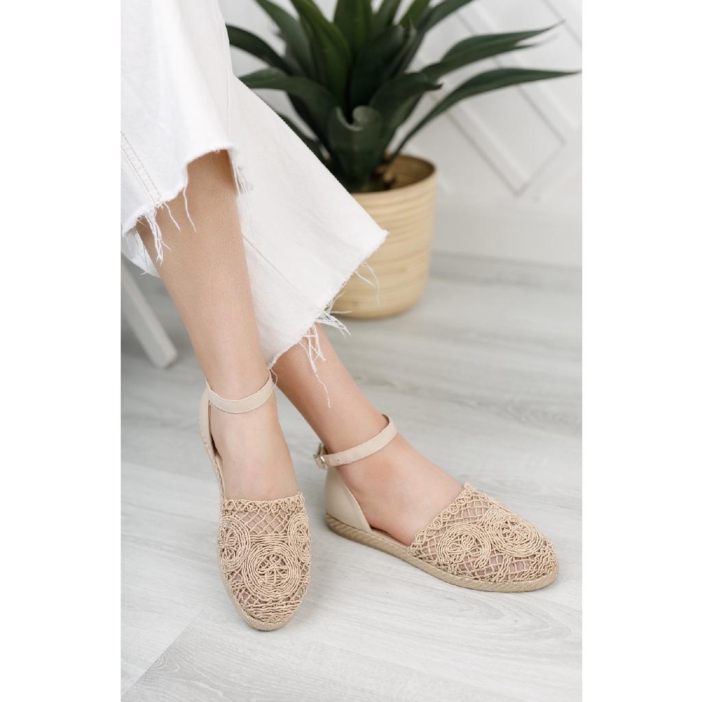 Бежевые женские кружевные сандалии Bg1058-123-0001