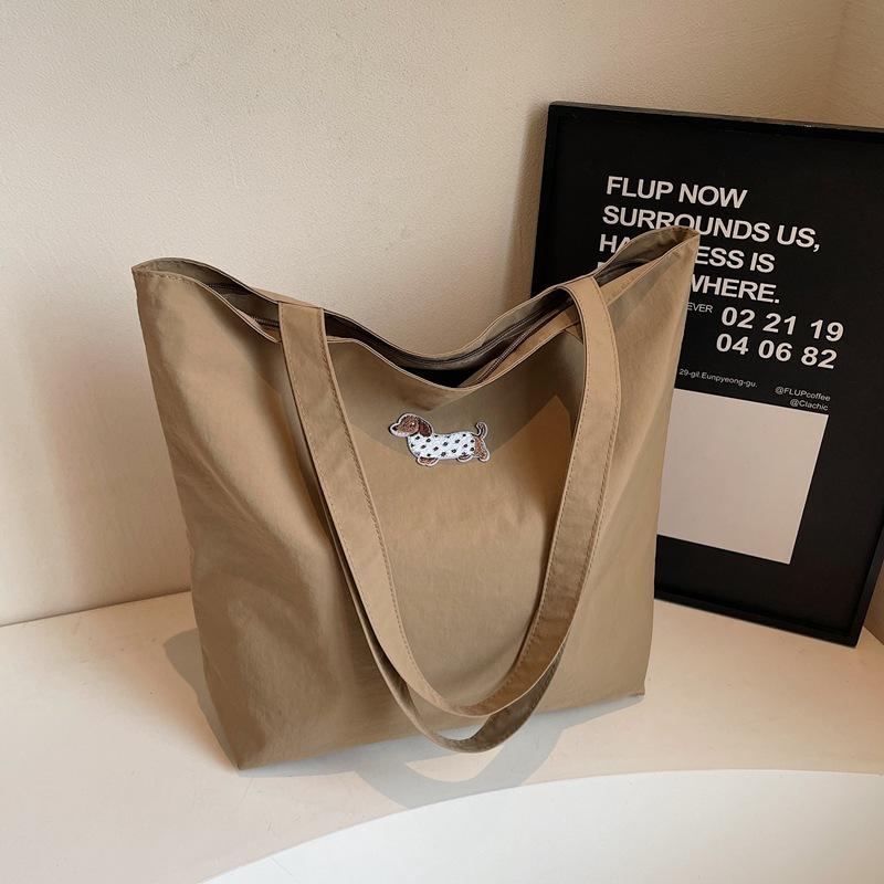 2025 New Large-capacity Class Commuter Bag Women's Fashion Korean Tote Bag Casual One-shoulder Student Canvas Bag