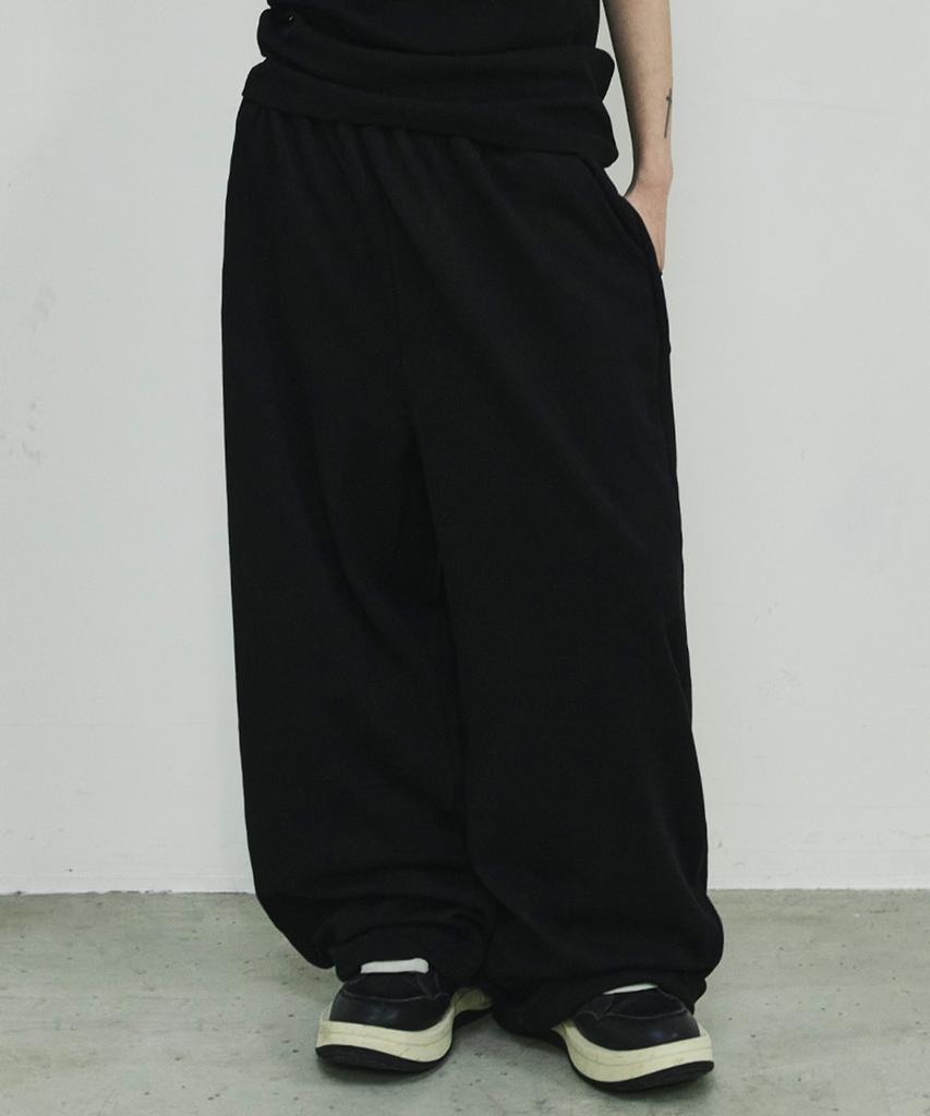 SCALLYWAG Summer Mega Wide Eyelet Training Pants [Black]