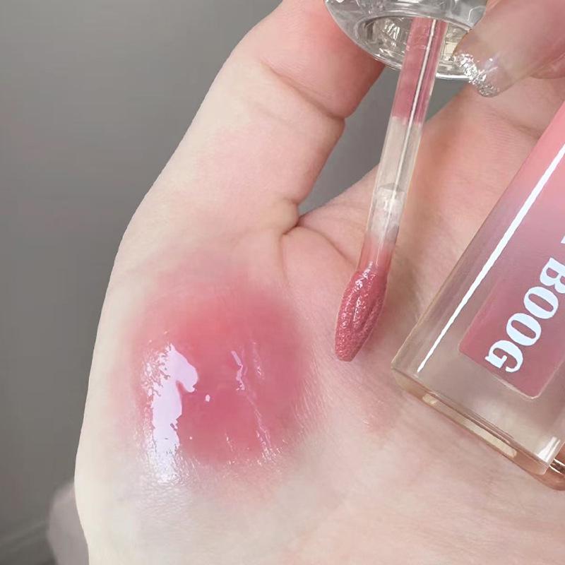 Такой нежный! Увлажняющий и отбеливающий блеск для губ - Стойкая, не тускнеющая эссенция для вечеринок