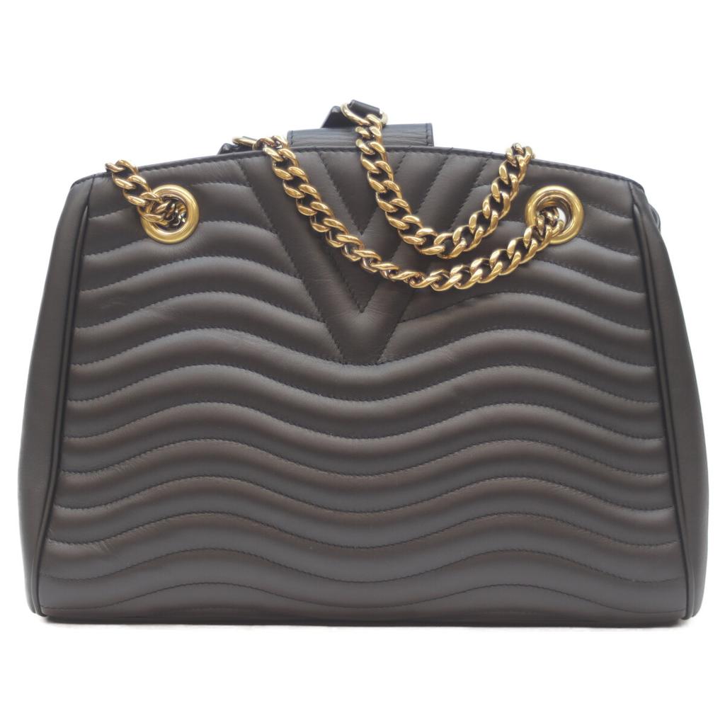 Louis Vuitton M51496 Черная телячья кожа Сумка-тоут с цепочкой 'Волна' Сумка-тоут черная б/у