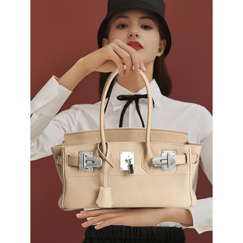 High Quality New Long Leather Silver Buckle Hand-held Platinum Bag For Women+top Layer Cowhide Fashionable High-end Handbag