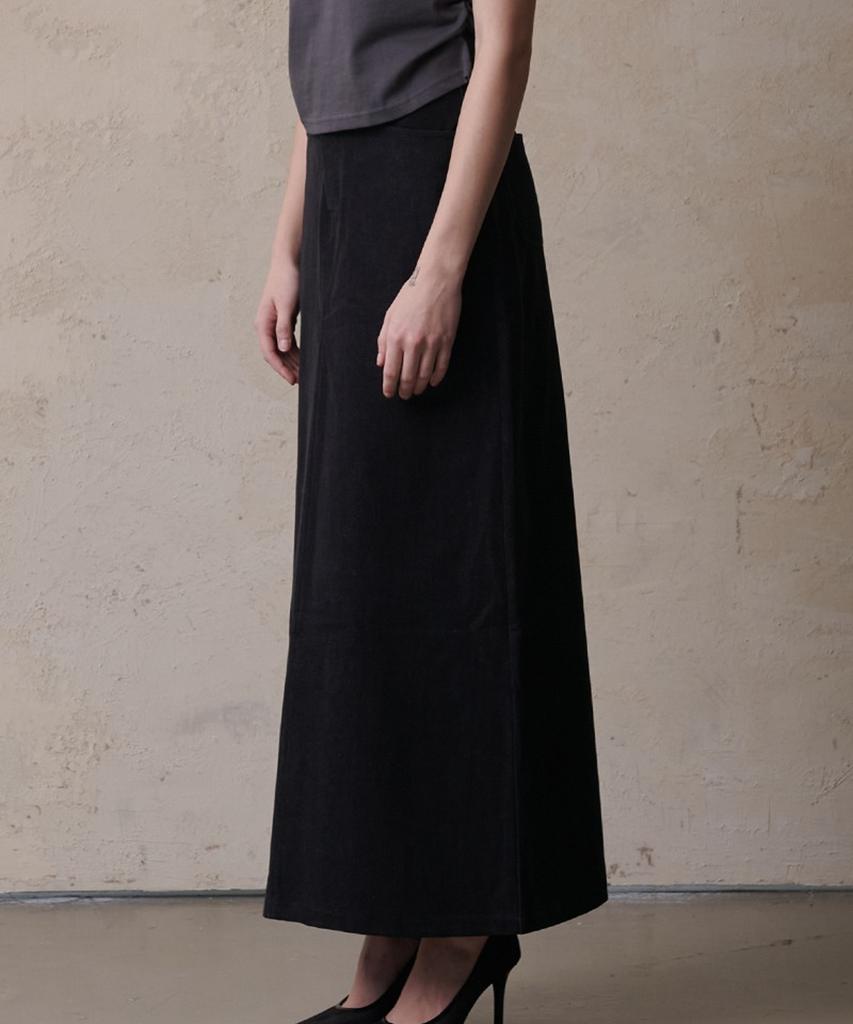 Artinery Maxi Denim Skirt (Dark Denim)