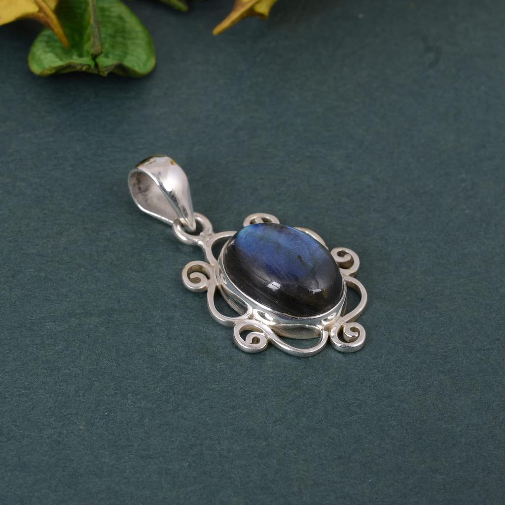 Labradorite Pendant Oval Cabochon Solid 925 Sterling Silver Gemstone Pendant Without Chain Jewelry For Women or Girls - 5.37 Gms