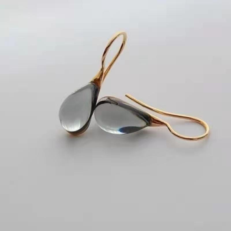 «Модные женские серьги с инкрустацией из девятицветного кошачьего глаза»