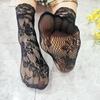 4 пары ретро кружева кружева сетки сексуальные полые чулки женские короткие чулки черные