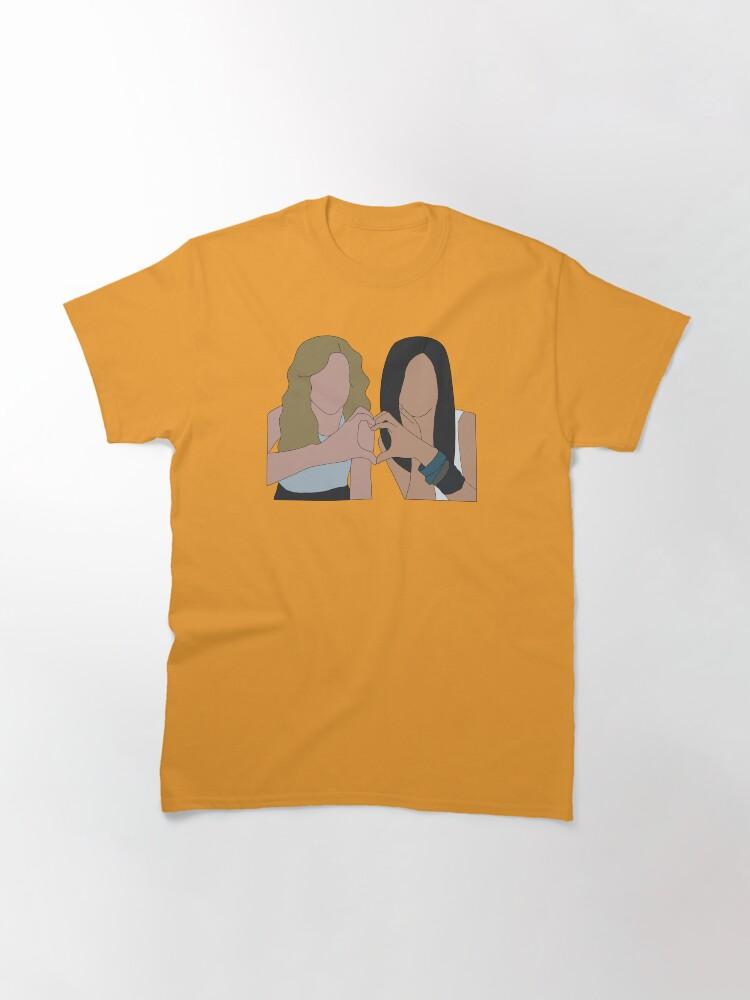 Классическая футболка Taylena 2