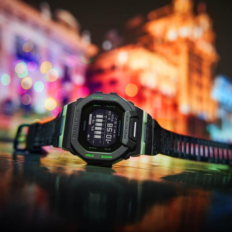 Casio G-SQUAD Series City Night Running Series Bluetooth Pedometer Intelligent Training Tracking LED Light Quartz Movement Resin Strap GBD-200LM-1PRT