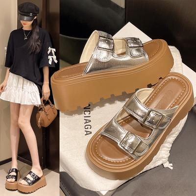 Женская обувь – Сандалии