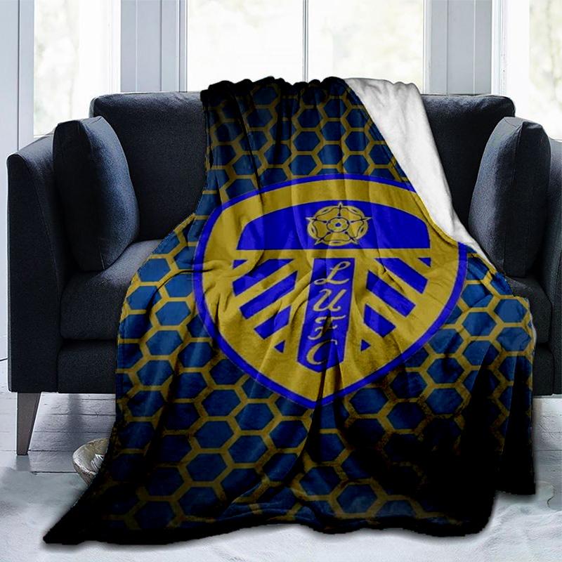 Leeds Crest Design Printed Throws Blanket Soft Flannel Blankets for Couch Bed Gifts for Men Women Picnic blanket Christmas gifts
