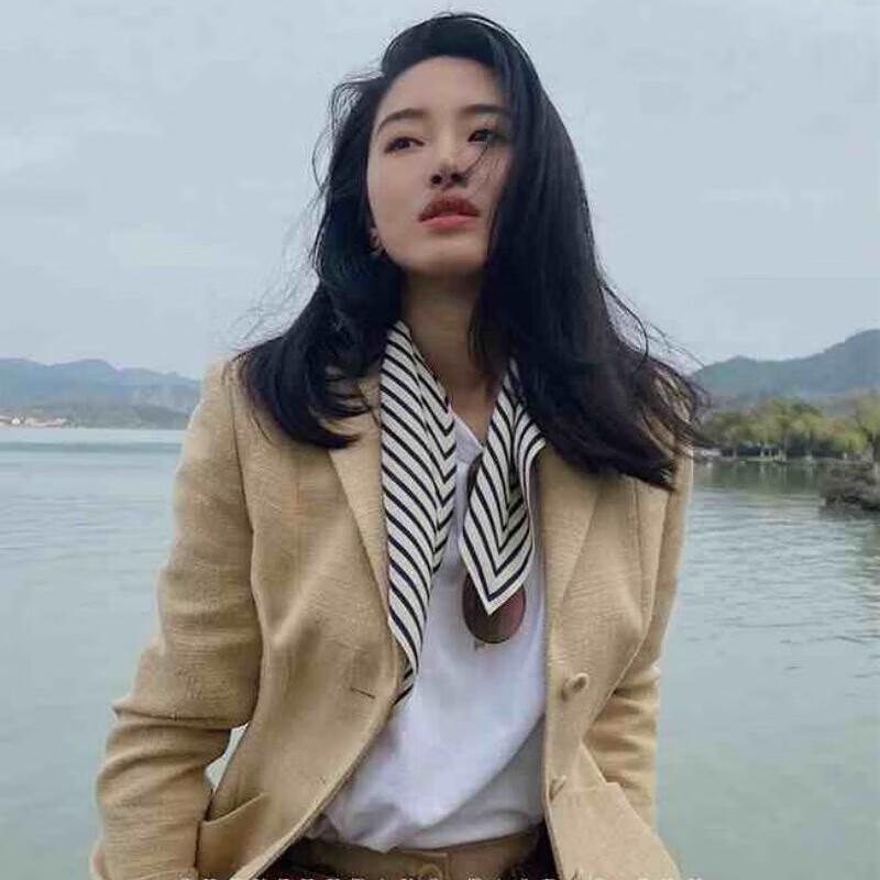 NINA SOLOR 57cm Versatile Striped Silk Square Scarf