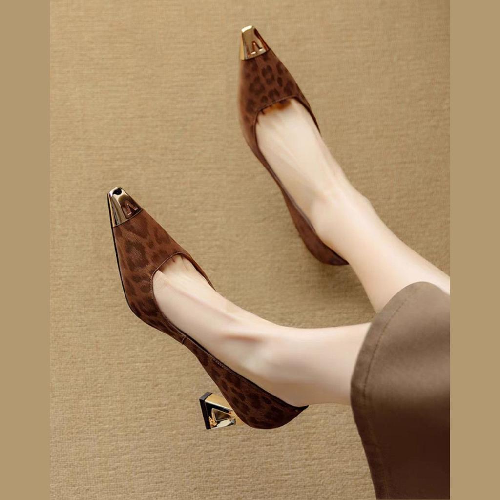 Autumn New French Temperament High Heels Women's 2025 Light Mouth Single Shoes Small Fragrant Style Anti-kick Metal Head Evening Shoes