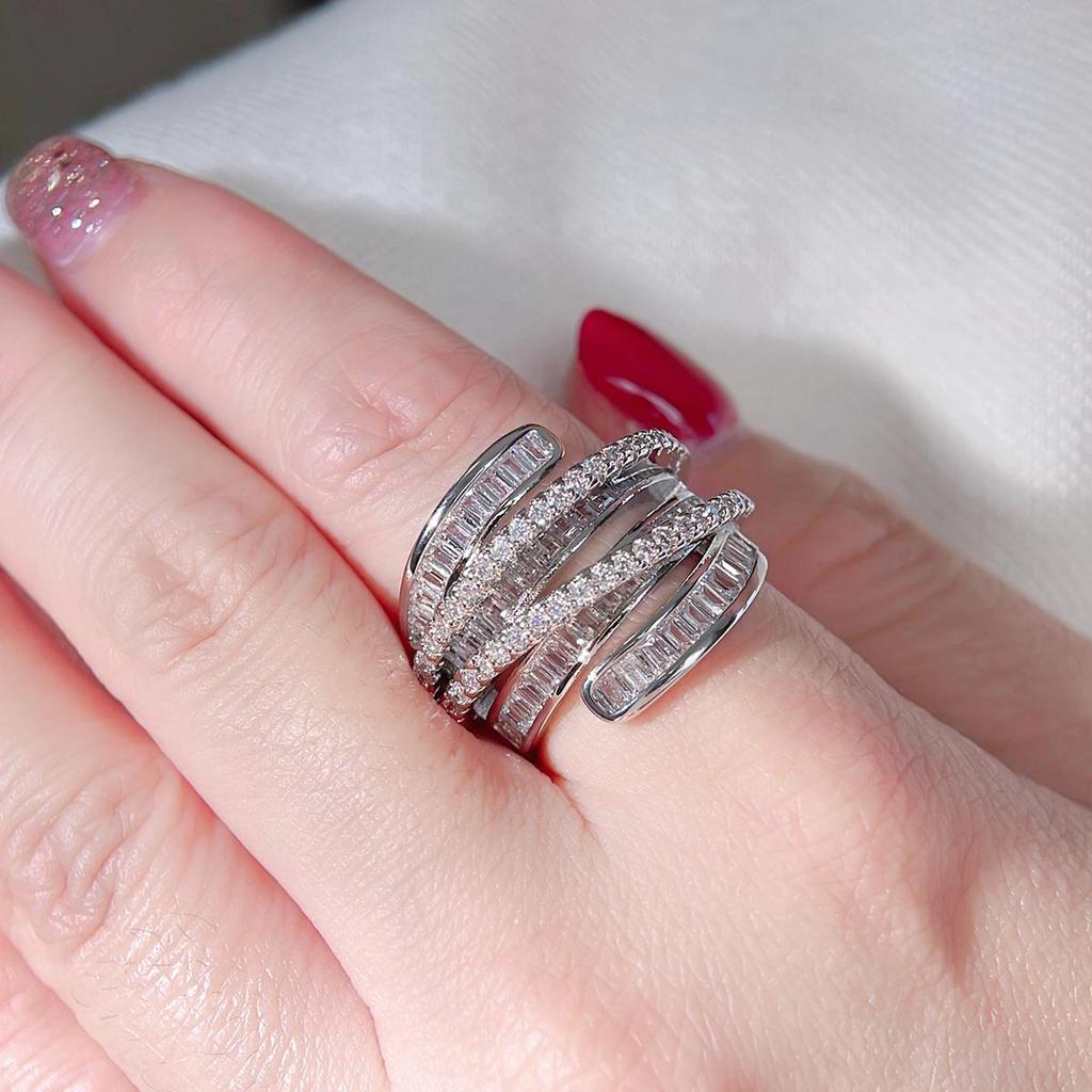 CMM Новое блестящее обручальное кольцо с кубическим цирконием для женщин, геометрический дизайн, Роскошное модное женское кольцо, вечерние ювелирные изделия, подарок