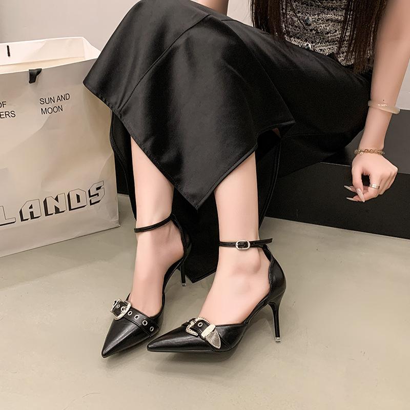 Празднуйте Новые Туфли-лодочки с острым носком для женщин, с мелким вырезом, металлической пряжкой, на тонком высоком каблуке, женская обувь, полые одинарные туфли