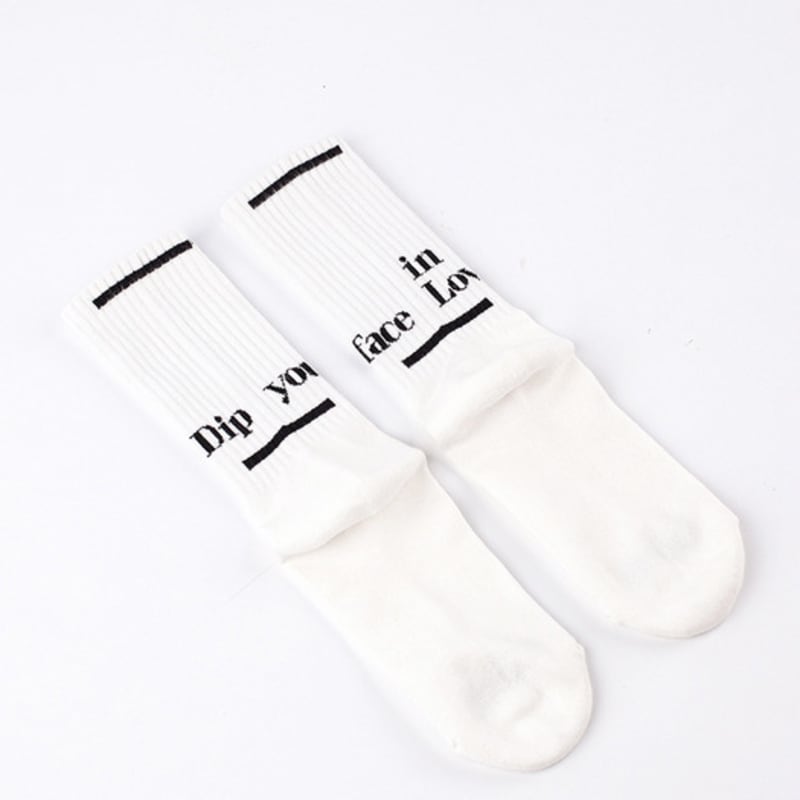 ВОТТА ЛЮБОВЬ ПОХОЖА НА ДАЙВИНГ : Белоснежка