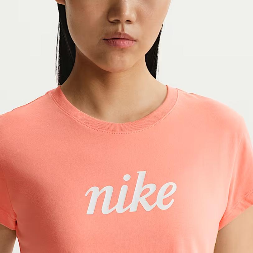 Nike Спортивный клуб Легкая Мягкая Простая Обычная Футболка Женские топы IH7455-693