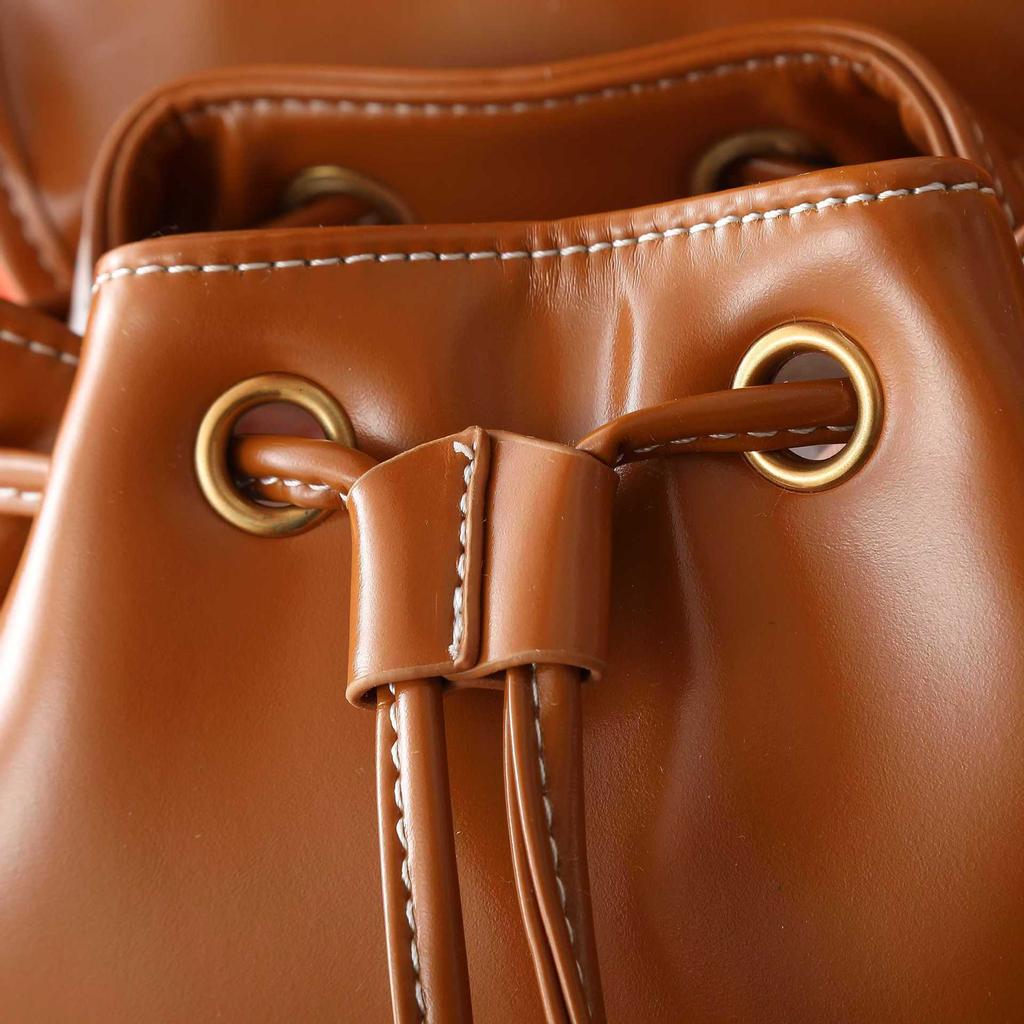 Новый холщовый рюкзак Miao miu 2025, большая вместимость, премиальное качество, универсальный, портативный, для плеча, для путешествий, для ежедневных поездок