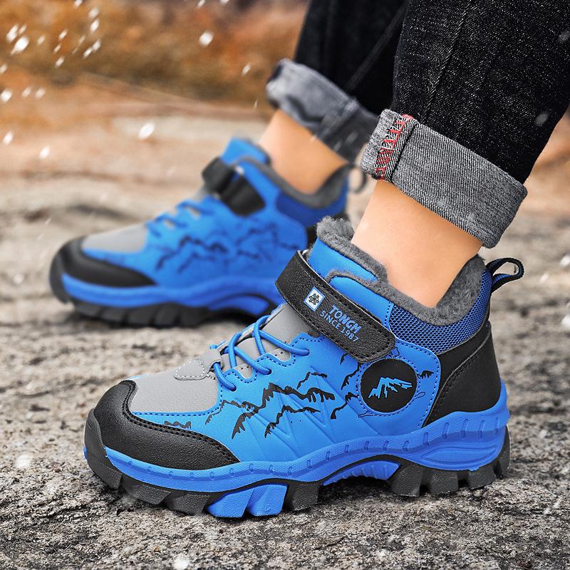 Children's Snow Shoes and Boots Winter New Velvet Thickened Sports Shoes Boys Large Cotton Shoes Non-slip Cotton Boots Keep Warm