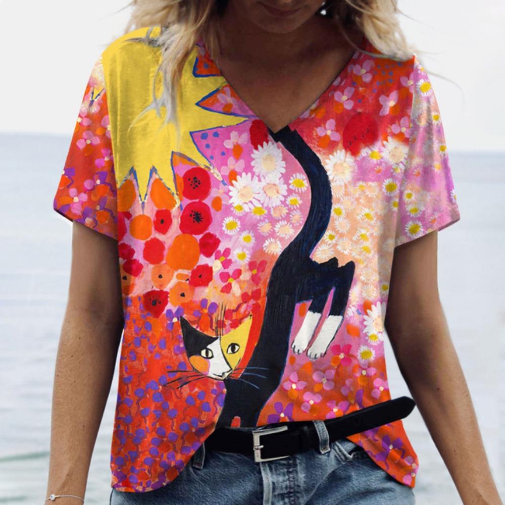 Summer Cartoon Cat Women's T Shirts Vintage Short Sleeve Tops Girls V-Neck Tees Female Clothing Oversized Pullover