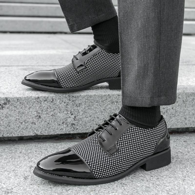 Fashion High End Brand Men's Shiny Leather Shoes Luxury Office Business Formal Shoes Massage Sole Comfortable Men's Driving Shoes