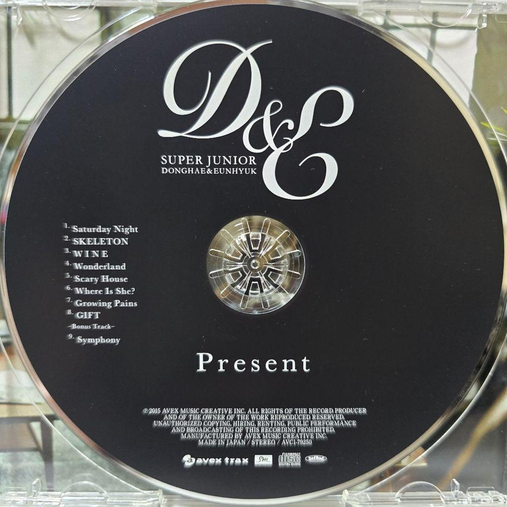 [USED] SUPER JUNIOR-D&E Prescent ELF Edition with Trading Card and Obi