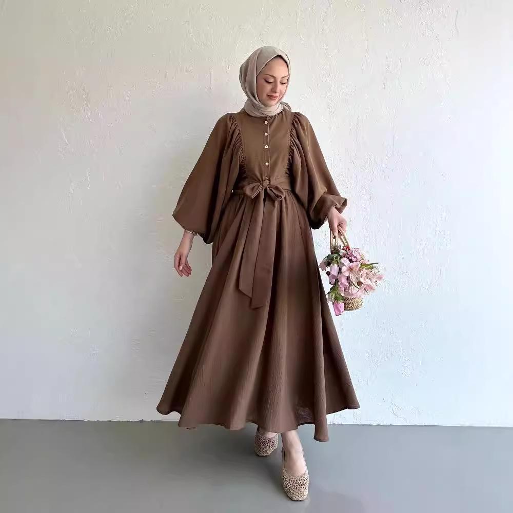 Мусульманский модный комплект в европейском и американском стиле 2024 года: Топ с рукавами-фонариками и полуюбка с широким подолом