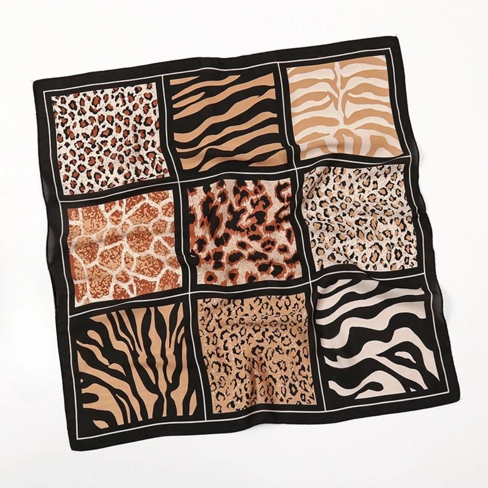 Nine-grid Leopard Print Scarf Men Women Autumn Winter Imitation Silk Scarf Clothes Bags Accessories Scarfs Shawl Headscarf