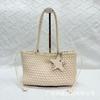 New Niche Design Handmade Champagne Woven Bag Large Capacity Commuter Shoulder Bag Women