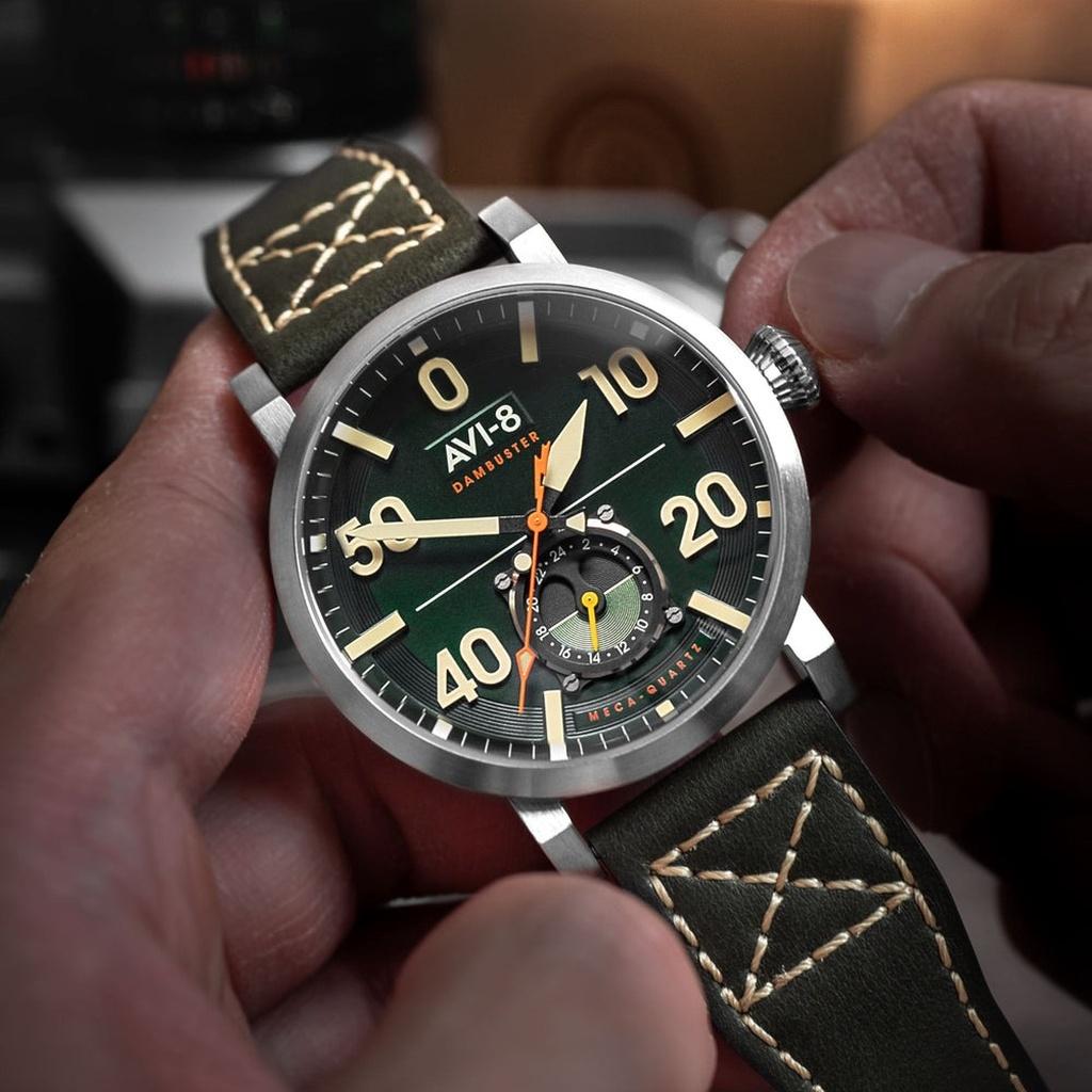 AVI-8 Мужские часы Dambuster Chadwick Meca-Quartz Forest Green с кожаным ремешком и зеленым циферблатом AV-4113-02