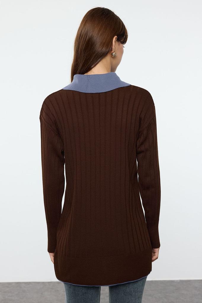 Women's Fashionable Stylish Hijab Sweater Brown Blue Color Block Corduroy Knitwear Sweater