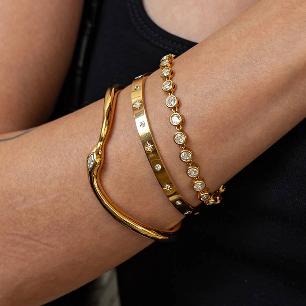 Salircon Fashion Exquisite 18K Gold Plated Stainless Steel Bracelets Women Shiny Zircon Stackable Cuff Open Bangle Waterproof