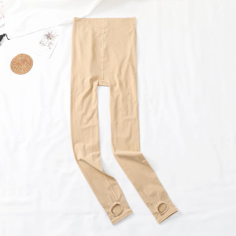 Женские эластичные колготки больших размеров