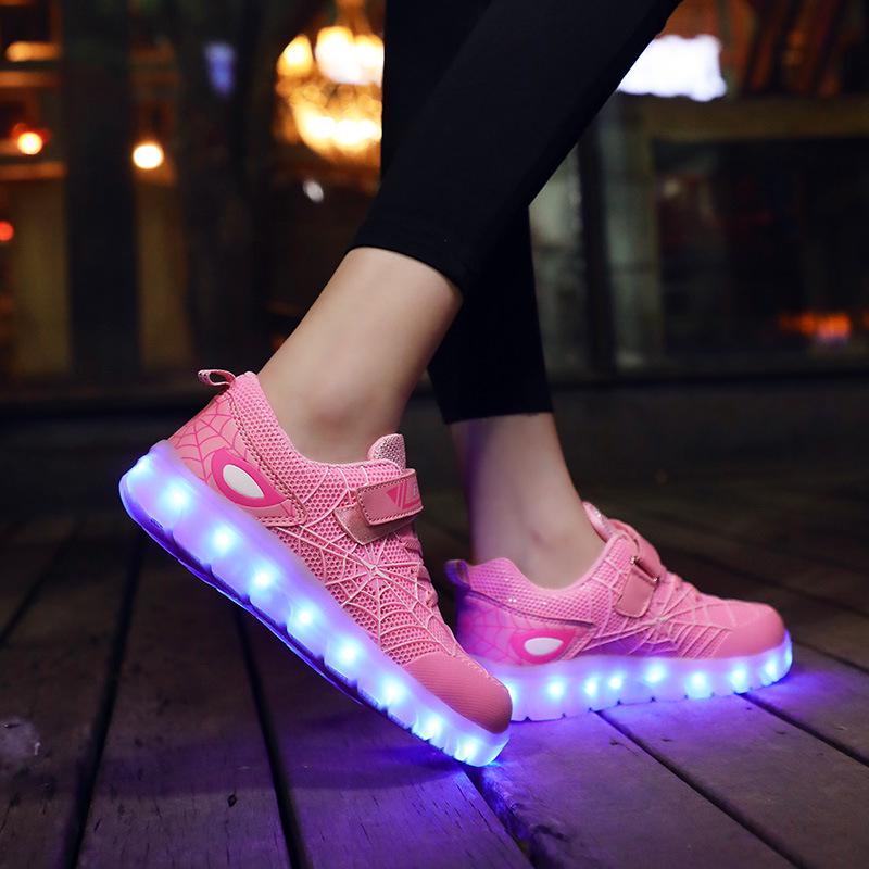Best-Selling Children's LED Light-Up Shoes – USB Rechargeable Spider Design Sports Sneakers for Boys and Girls