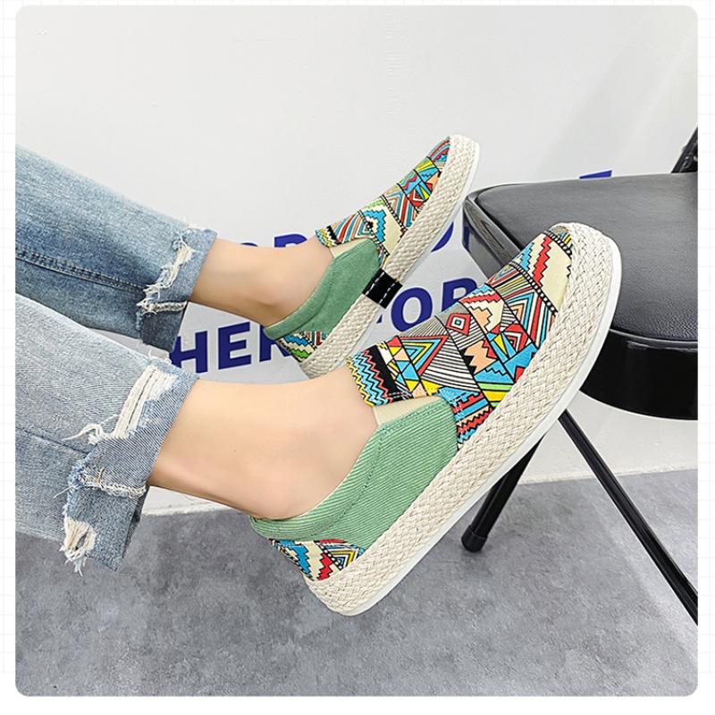 2024Men Sneakers Casual Summer Low-top Corduroy Shoes Fisherman's Shoes Lazy Shoes Slip-on Cloth Shoes Trendy Men's Shoes