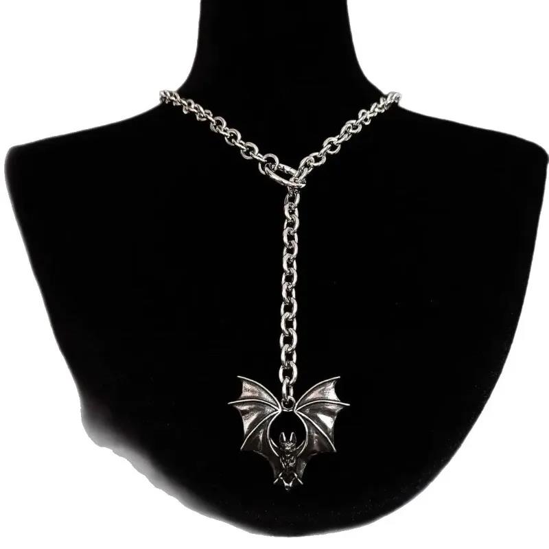 Gothic Personality Punk Necklace Long Gothic Bat Pendant Necklace Exaggeration Sweater Chain Jewelry Halloween Party AccessoriesGood product